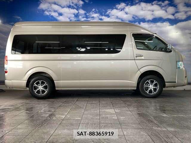 Toyota HIACE WAGON 2017-02 8525153-9