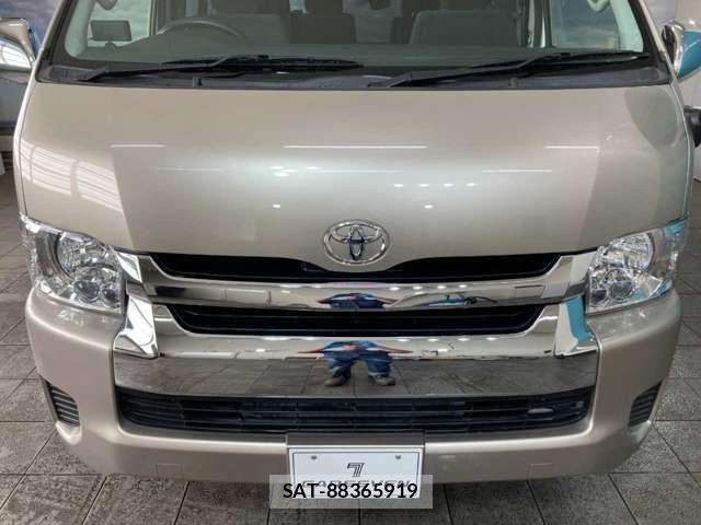 Toyota HIACE WAGON 2017-02 8525153-16
