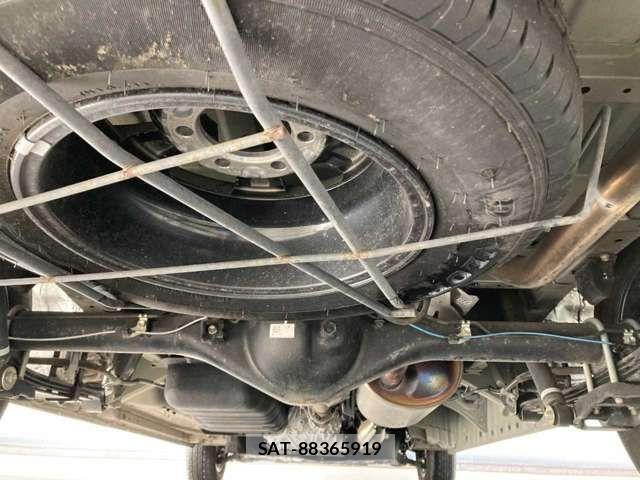 Toyota HIACE WAGON 2017-02 8525153-2