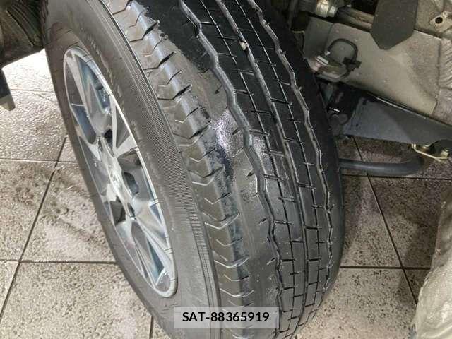Toyota HIACE WAGON 2017-02 8525153-3