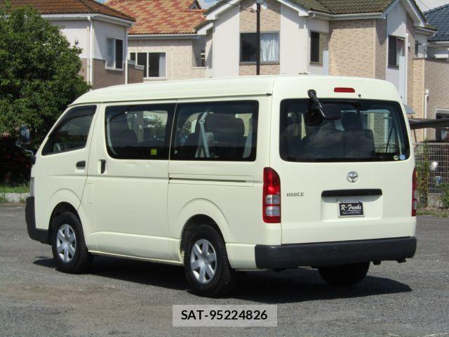 Toyota HIACE WAGON 2009-06 8525154-1