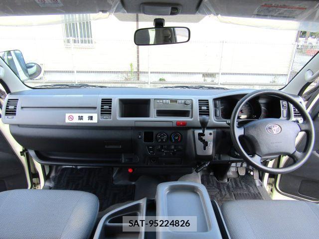 Toyota HIACE WAGON 2009-06 8525154-8