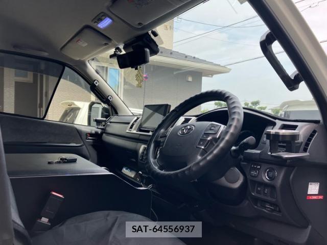 Toyota HIACE WAGON 2023-01 8562111-9