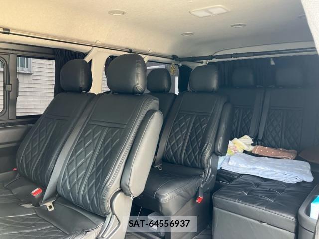 Toyota HIACE WAGON 2023-01 8562111-21
