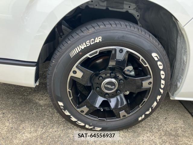 Toyota HIACE WAGON 2023-01 8562111-7