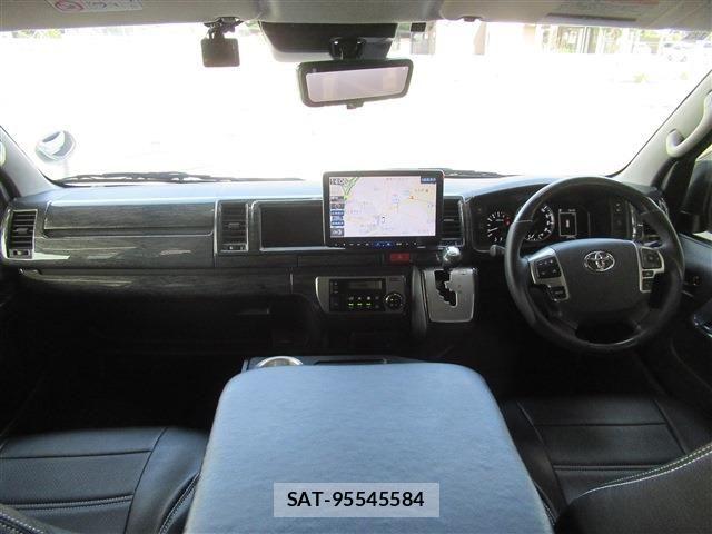 Toyota HIACE WAGON 2023-12 8562110-4