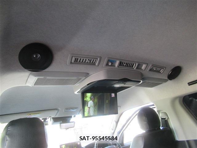Toyota HIACE WAGON 2023-12 8562110-7