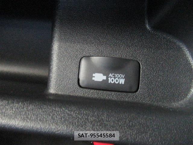 Toyota HIACE WAGON 2023-12 8562110-8