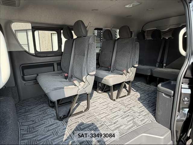 Toyota HIACE WAGON 2026-06 8627037-9