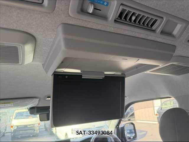 Toyota HIACE WAGON 2026-06 8627037-18