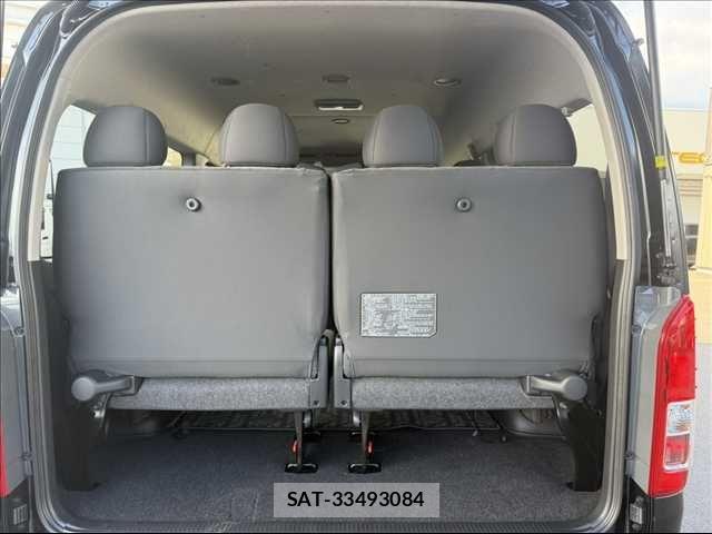 Toyota HIACE WAGON 2026-06 8627037-19
