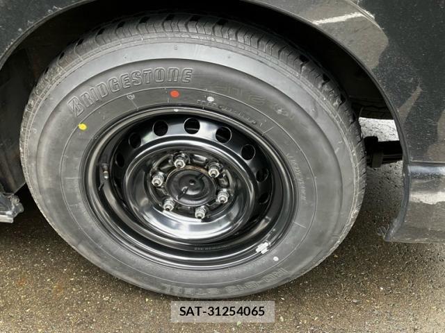 Toyota HIACE WAGON 2009-11 8627040-12