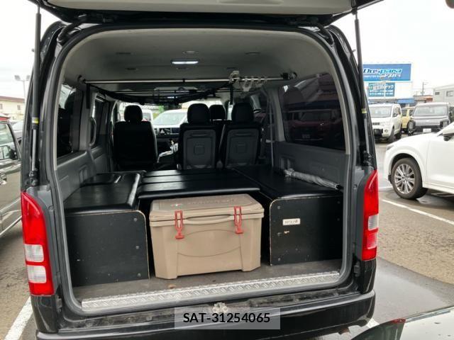 Toyota HIACE WAGON 2009-11 8627040-6