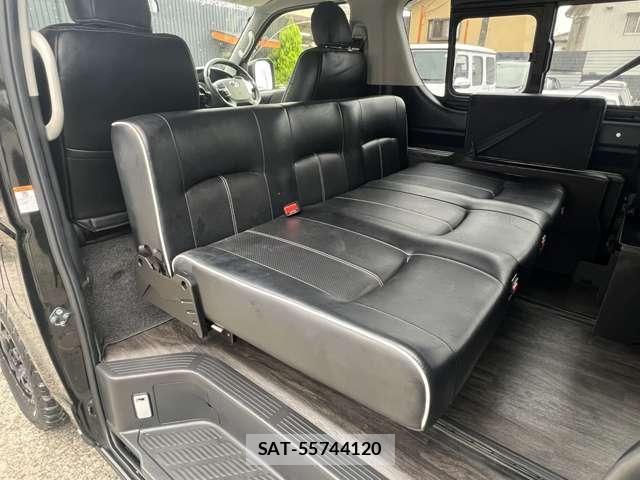 Toyota HIACE WAGON 2017-08 8666245-13