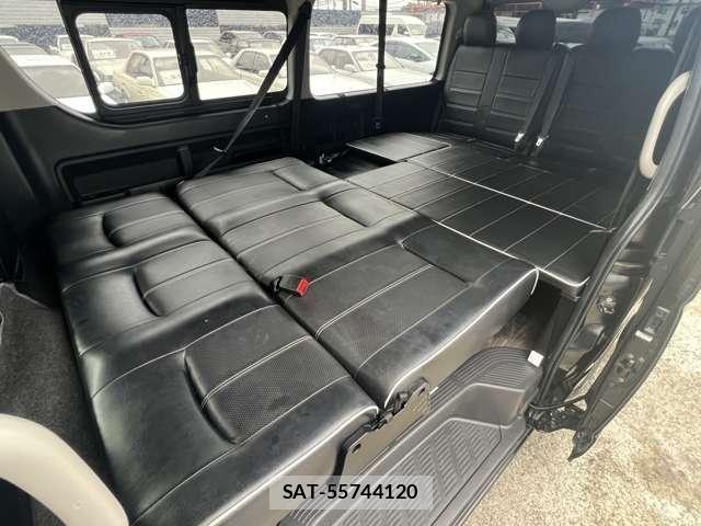 Toyota HIACE WAGON 2017-08 8666245-19