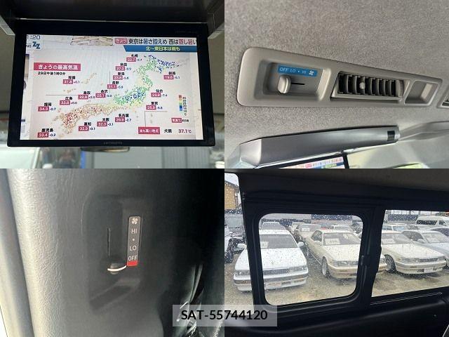 Toyota HIACE WAGON 2017-08 8666245-28