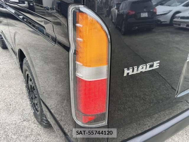 Toyota HIACE WAGON 2017-08 8666245-6