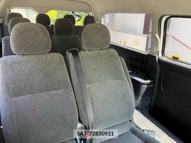 Toyota HIACE WAGON 2013-10 8666247-13