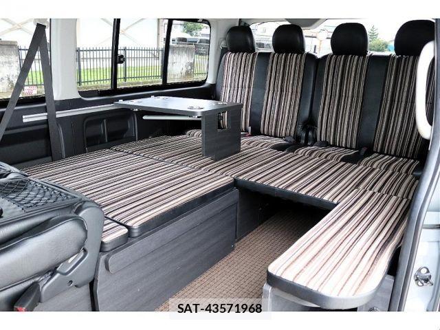 Toyota HIACE WAGON 2011-01 8666244-7