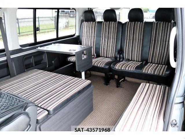 Toyota HIACE WAGON 2011-01 8666244-8