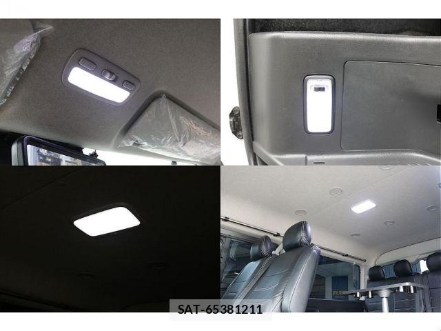 Toyota HIACE WAGON 2023-01 8659382-19