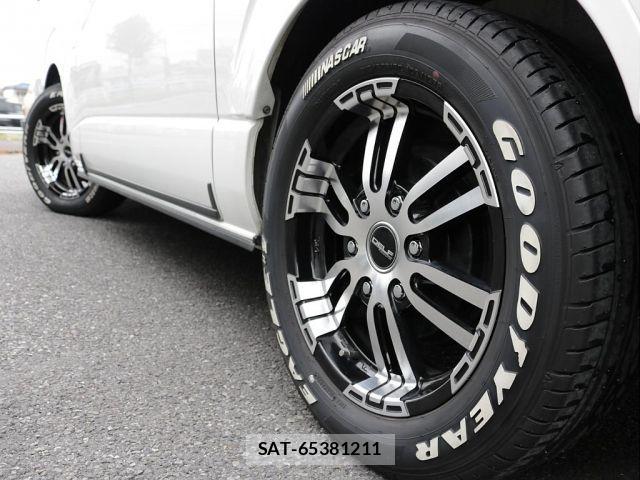 Toyota HIACE WAGON 2023-01 8659382-3
