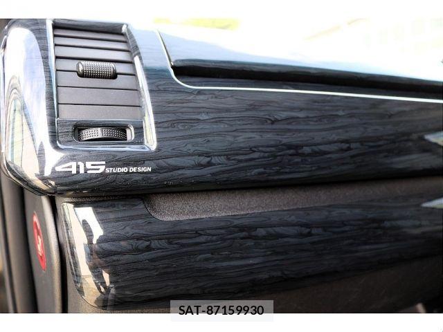 Toyota HIACE WAGON 2018-01 8659384-15