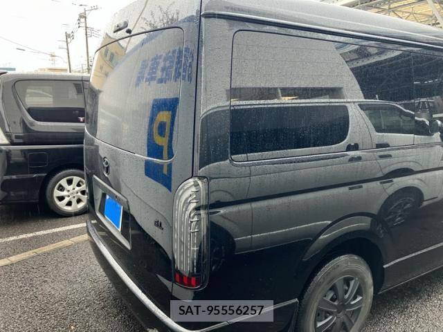 Toyota HIACE WAGON 2023-01 8742596-2