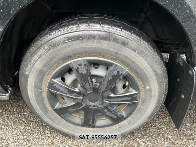 Toyota HIACE WAGON 2023-01 8742596-7