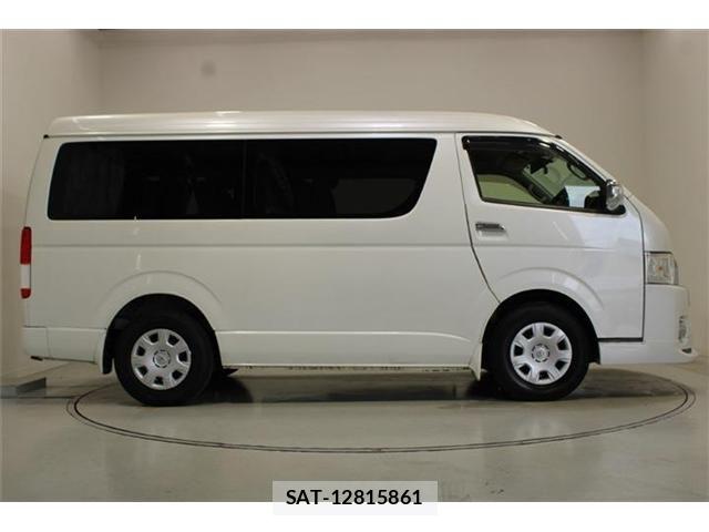 Toyota HIACE WAGON 2015-10 8742603-12