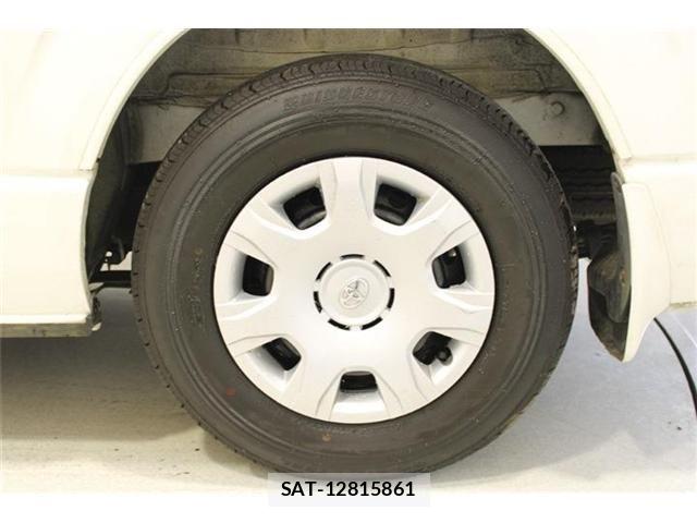 Toyota HIACE WAGON 2015-10 8742603-23