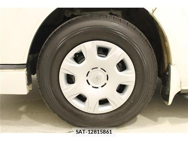Toyota HIACE WAGON 2015-10 8742603-24