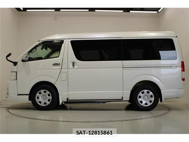 Toyota HIACE WAGON 2015-10 8742603-8