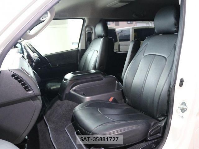 Toyota HIACE WAGON 2022-01 8780494-1