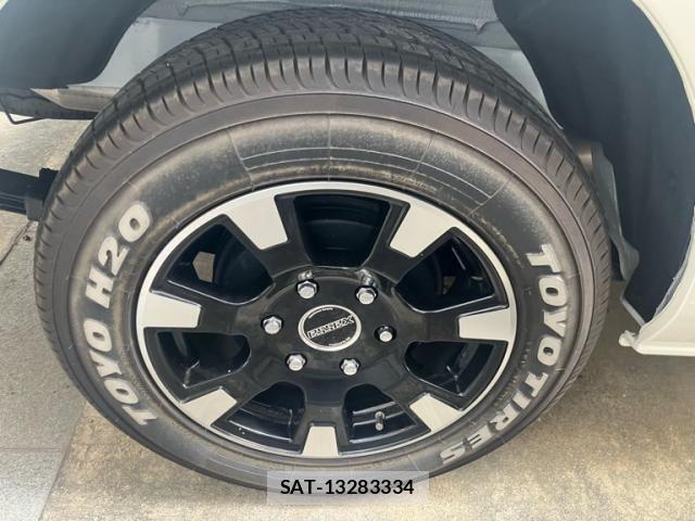 Toyota HIACE WAGON 2023-04 8829323-9