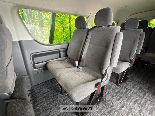 Toyota HIACE WAGON 2022-02 8849253-8