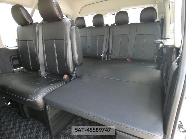 Toyota HIACE WAGON 2023-10 8880018-19