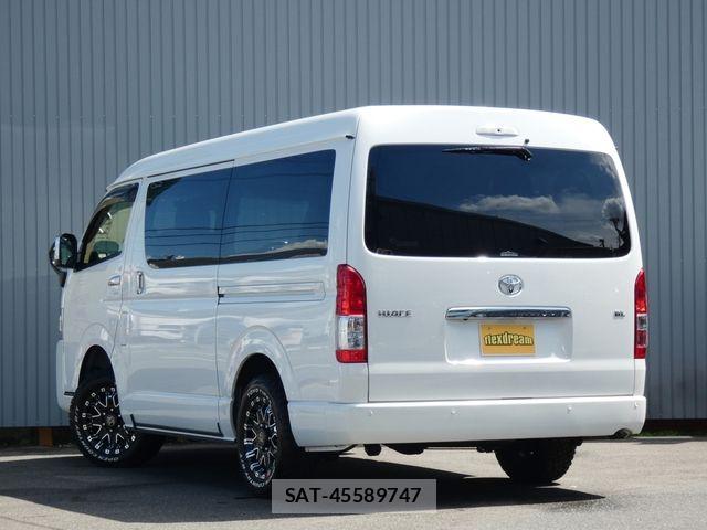 Toyota HIACE WAGON 2023-10 8880018-3