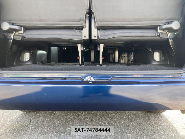 Toyota HIACE WAGON 2019-03 8880020-14