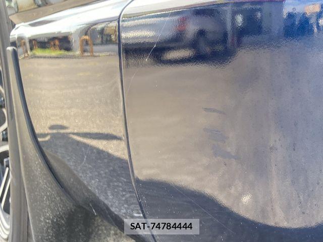 Toyota HIACE WAGON 2019-03 8880020-17