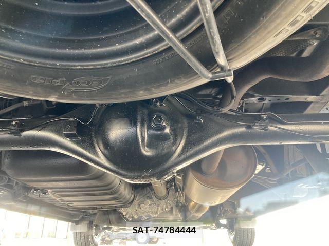 Toyota HIACE WAGON 2019-03 8880020-19