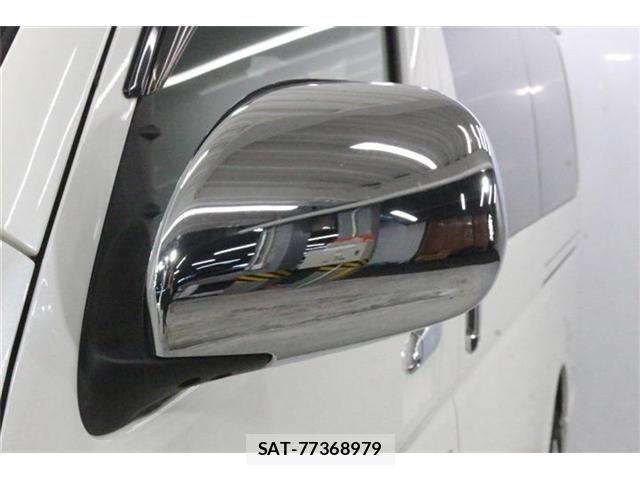 Toyota HIACE WAGON 2019-03 8880021-17