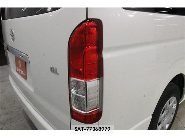Toyota HIACE WAGON 2019-03 8880021-19
