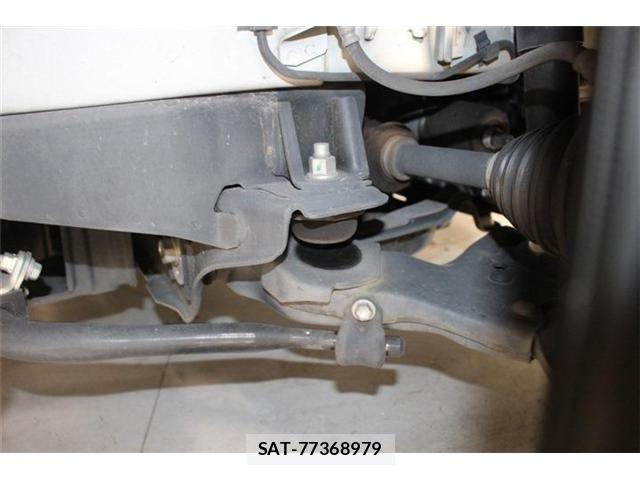 Toyota HIACE WAGON 2019-03 8880021-20
