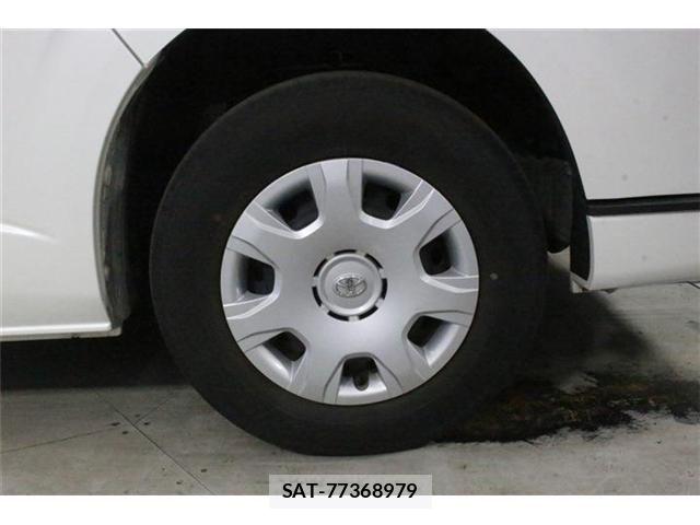 Toyota HIACE WAGON 2019-03 8880021-23
