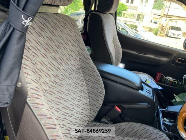 Toyota HIACE WAGON 1996-04 8883698-16