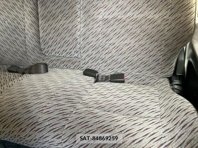 Toyota HIACE WAGON 1996-04 8883698-19