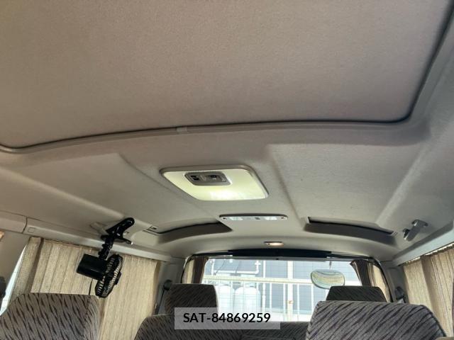 Toyota HIACE WAGON 1996-04 8883698-20