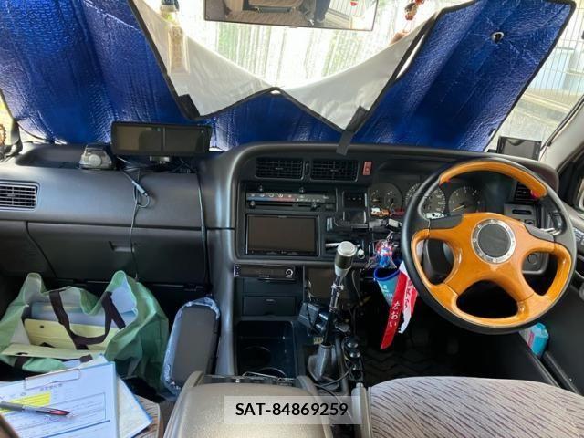 Toyota HIACE WAGON 1996-04 8883698-22