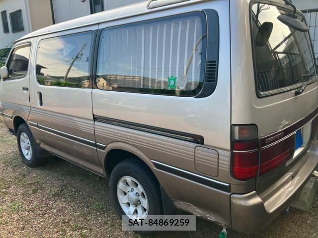 Toyota HIACE WAGON 1996-04 8883698-7